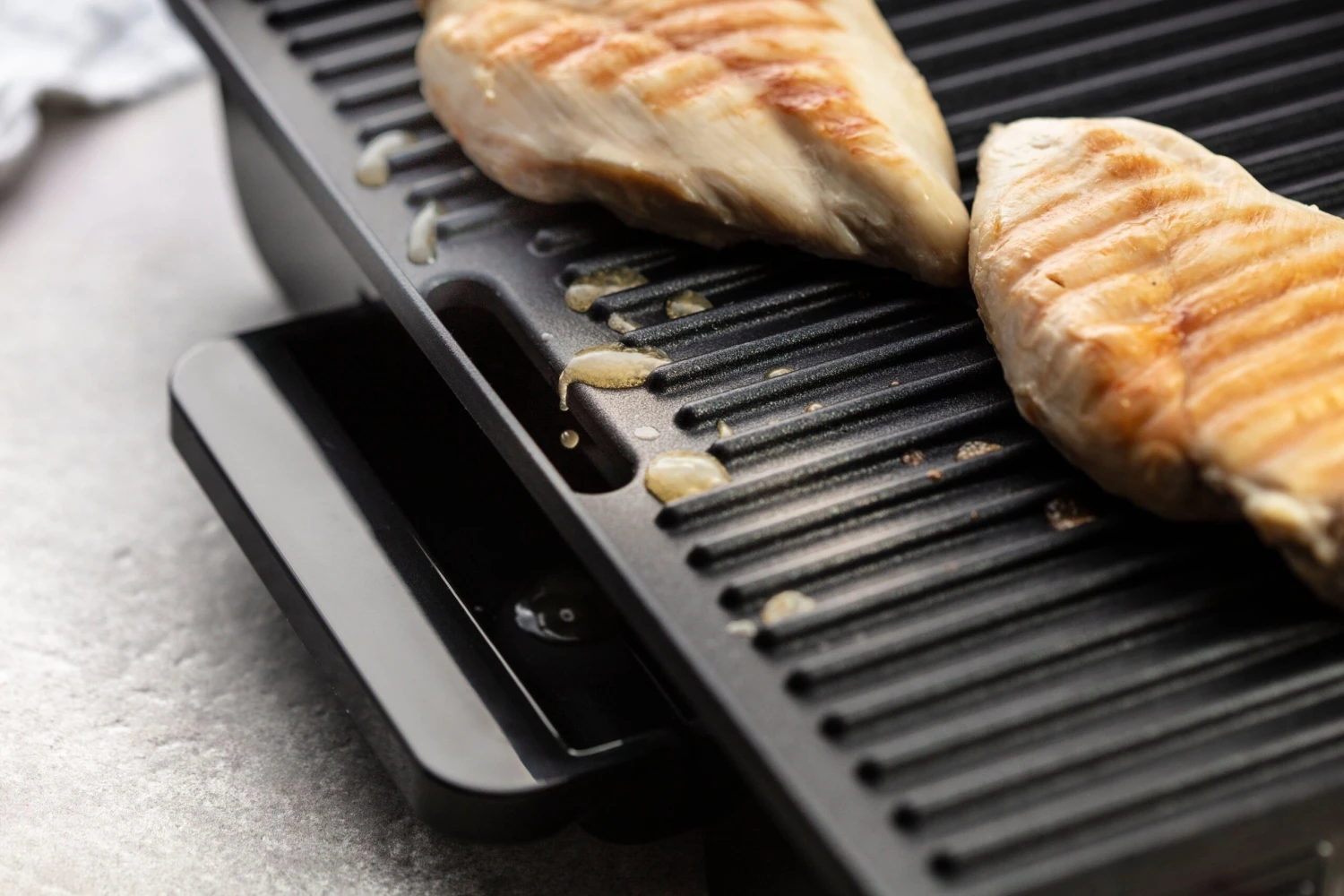 Tefal Contactgrill GC242D Inicio Grill Adjust Regelbare Thermostaat Met 3 Standen, Bakplaten Met Antiaanbaklaag - Image 10